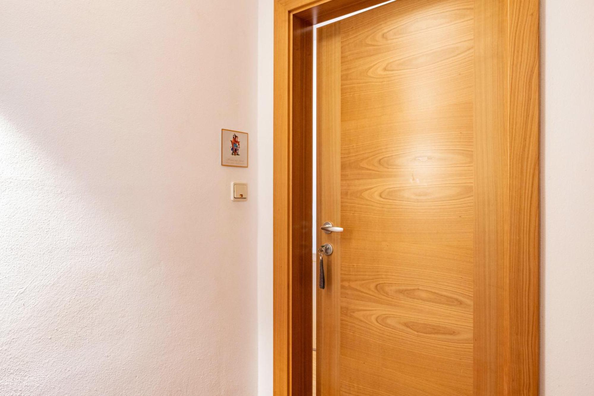 Haensel Und Gretel Schlosshof Umes Bagian luar foto